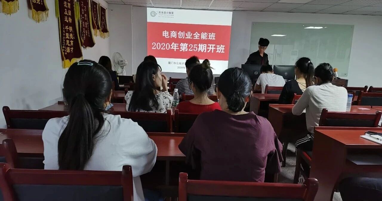 从30岁再出发到全款提宝马：90后罗伟彬的电商逆袭之路(图2)