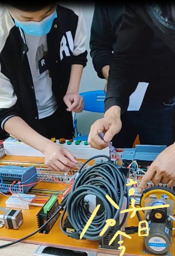 零基础也能学！西门子S7-1200 PLC编程实战班火热招生中！(图4)