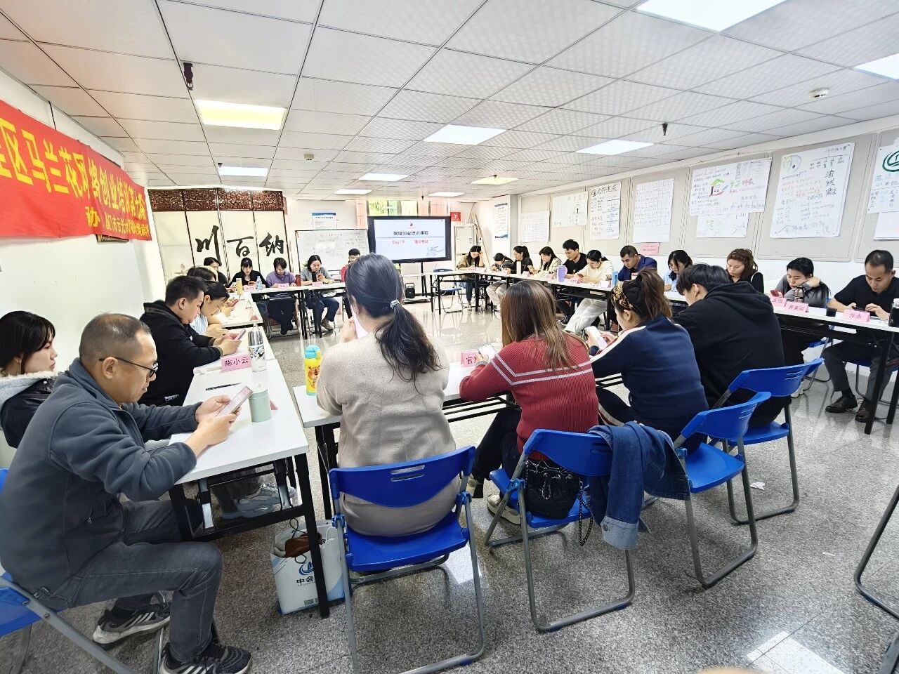 【学员走访】当传统茶业遇见马兰花网络创业：AI+、互联网+、让厦门茗茶批发“老生意”找到“新增长”(图9)